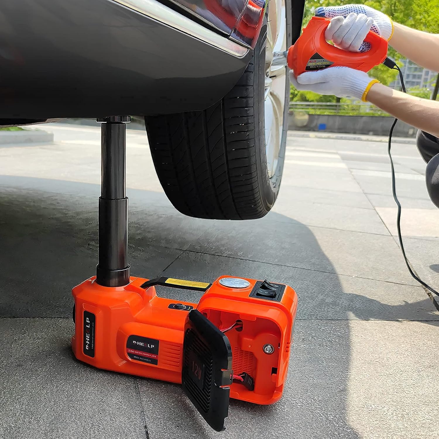 Hydraulic Electric Car Jack with LED Light, Supports up to 5 Tonnes